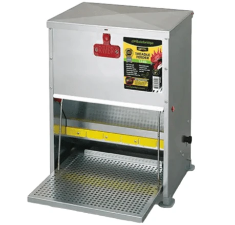 Bainbridge Supreme Treadle Automatic Chicken Feeder