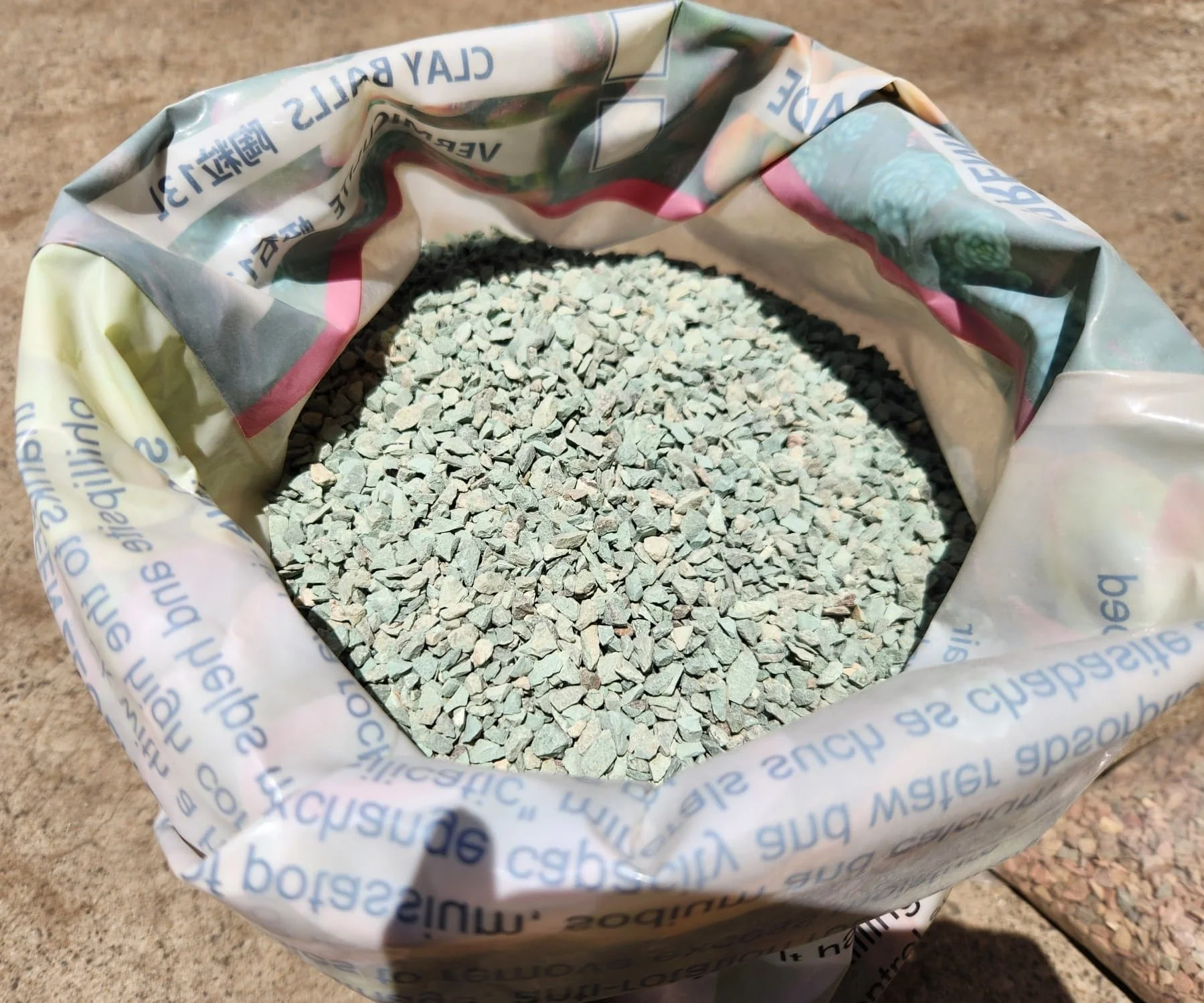 Green Zeolite 3-6mm 10kg | Mineraland - Image 2