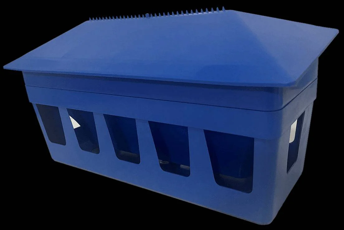 No Mess Chicken Feeder - Image 3