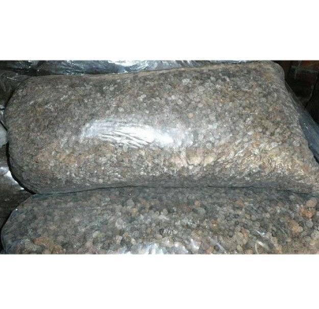 Sheep Manure Extra Large Bags 35L - Image 3